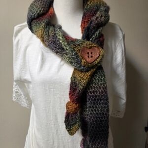 Multicolor Knit Scarf with Heart Button